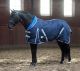 Staldeken Blue Olympic met fleece kraag (100 gram)
